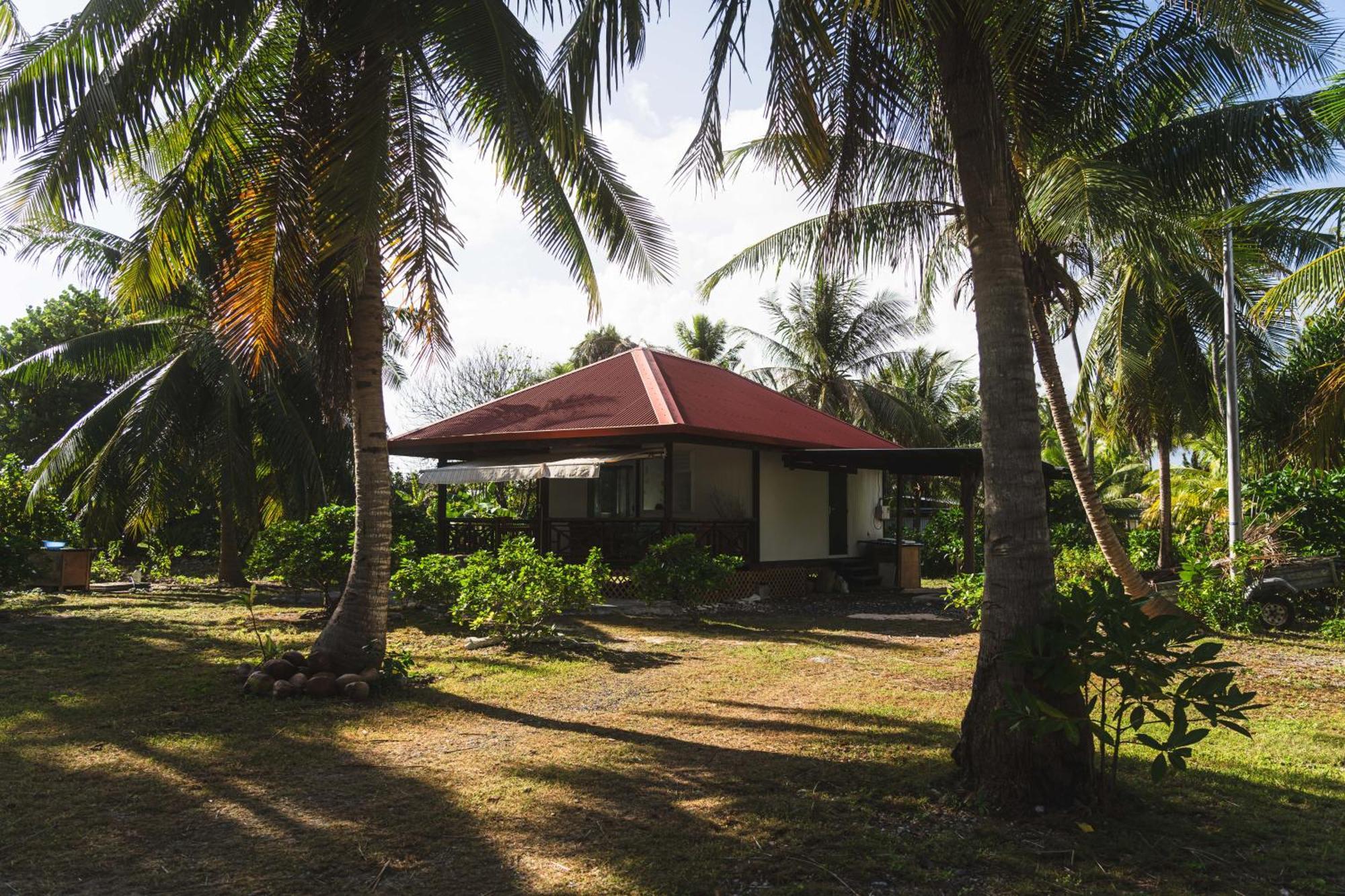 Kinakamo Lodge Rangiroa Tiputa Exterior foto