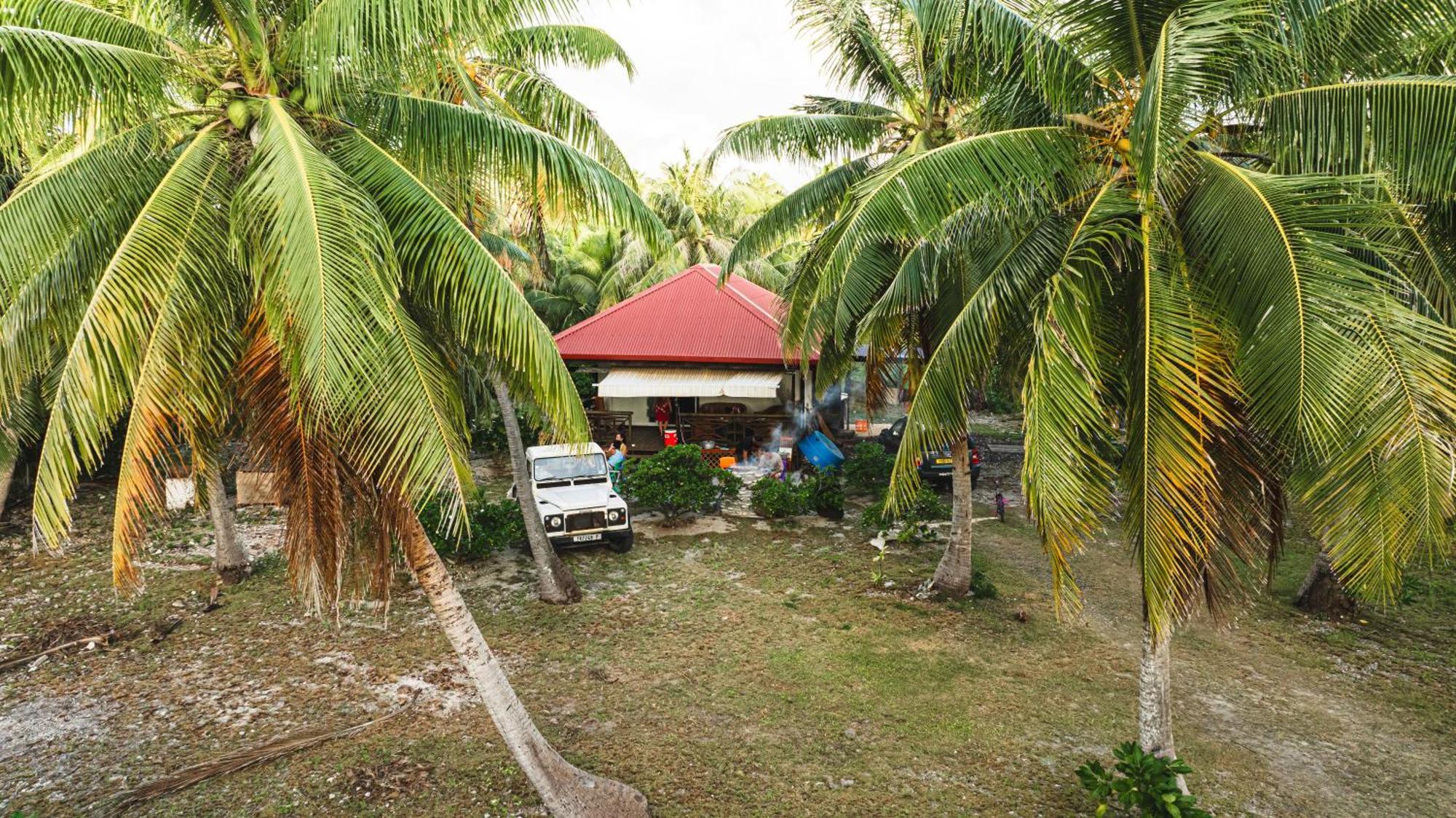 Kinakamo Lodge Rangiroa Tiputa Exterior foto